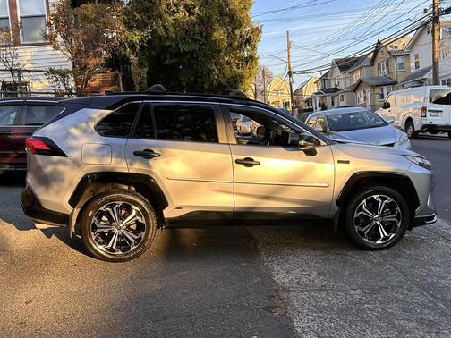 2024 Toyota RAV4 Prime XSE