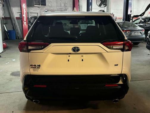 2023 Toyota RAV4 Prime SE