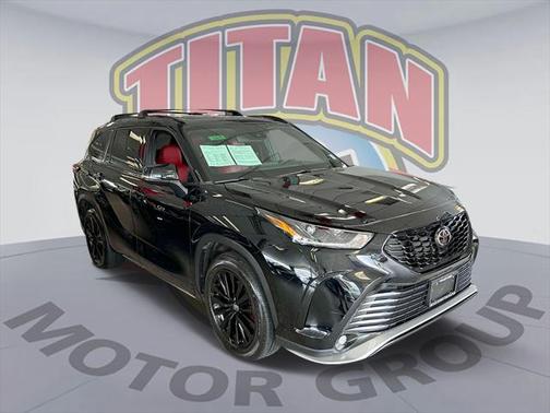 2023 Toyota Highlander XSE