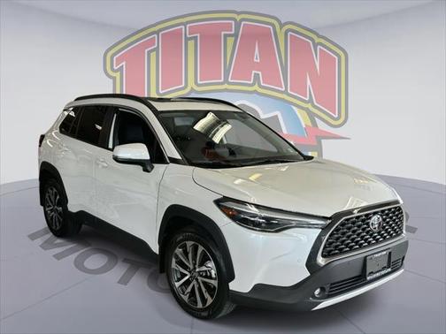 2022 Toyota Corolla Cross XLE