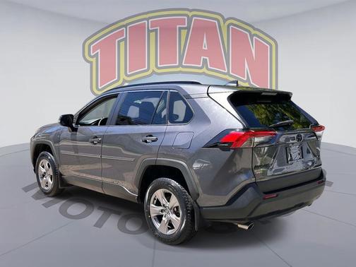 Magnetic Gray Metallic 2022 Toyota RAV4 XLE