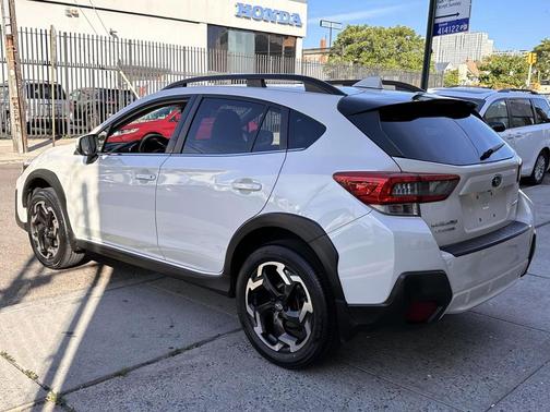 Crystal White Pearl 2023 Subaru Crosstrek Limited