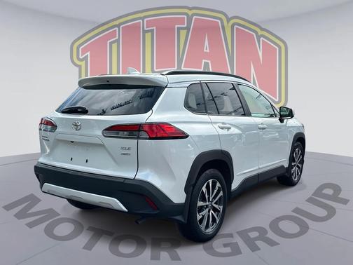 2023 Toyota Corolla Cross XLE