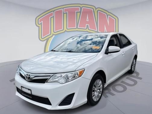 2014 Toyota Camry LE