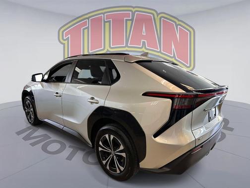 Elemental Silver Metallic 2025 Toyota bZ4X XLE