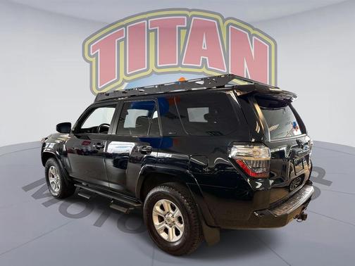 Midnight Black Metallic 2021 Toyota 4Runner SR5 Premium