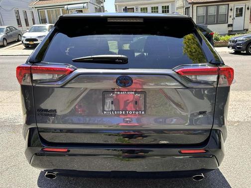 Magnetic Gray Metallic 2024 Toyota RAV4 Prime SE