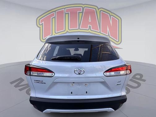 2022 Toyota Corolla Cross LE