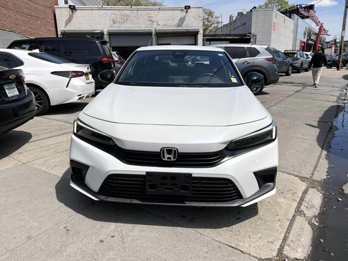 Platinum White Pearl 2024 Honda Civic Sport