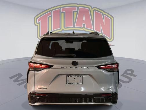 2026 Toyota Sienna XSE 7 Passenger