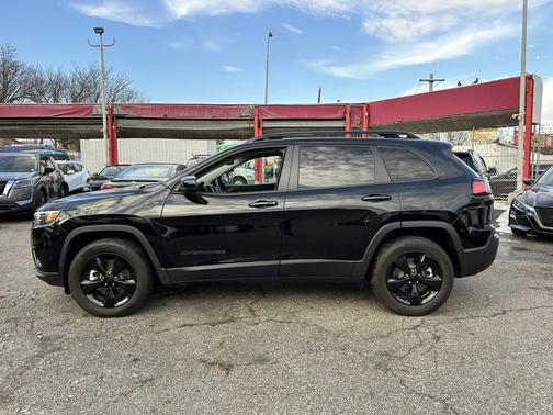 2023 Jeep Cherokee Altitude