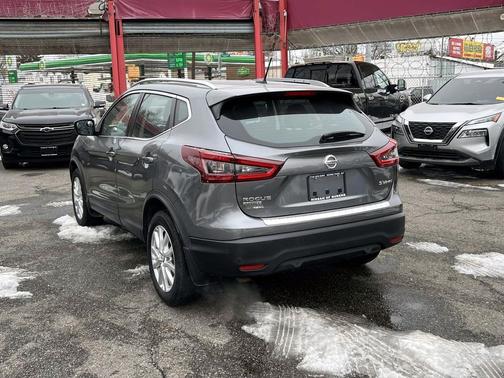 2020 Nissan Rogue Sport SV