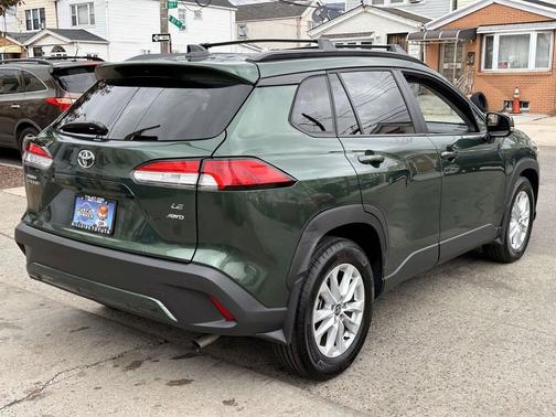 2025 Toyota Corolla Cross LE