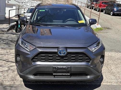 Magnetic Gray Metallic 2021 Toyota RAV4 Hybrid XLE