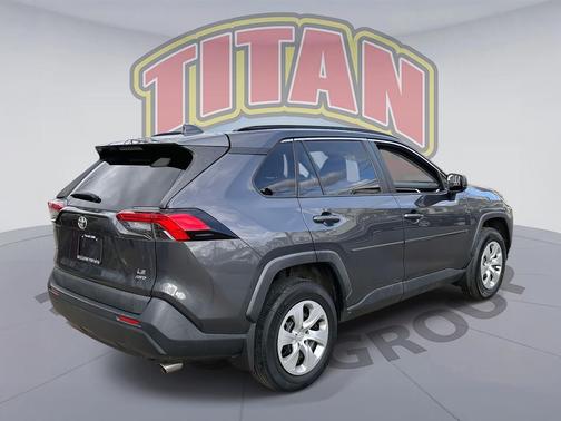 2019 Toyota RAV4 LE
