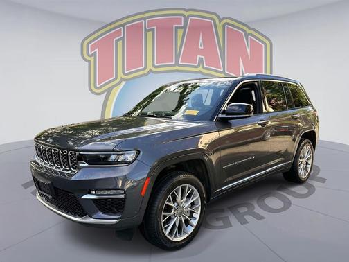 Baltic Gray Metallic Clearcoat 2022 Jeep Grand Cherokee Summit