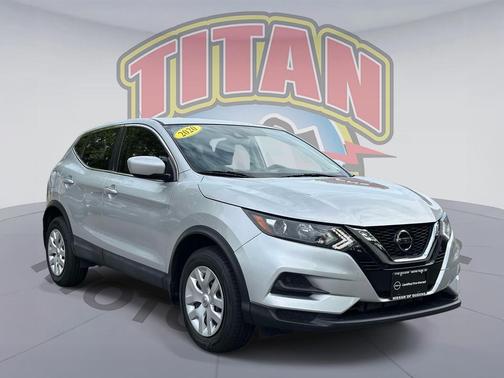 Brilliant Silver Metallic 2020 Nissan Rogue Sport S