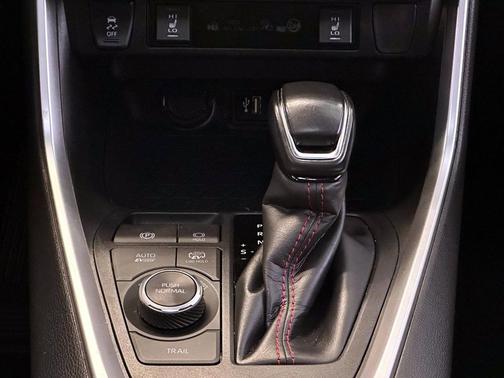 2023 Toyota RAV4 Prime SE