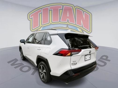 2023 Toyota RAV4 Prime SE