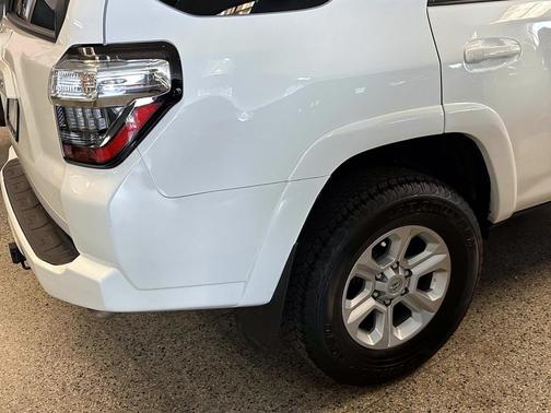 Ice Cap 2023 Toyota 4Runner SR5