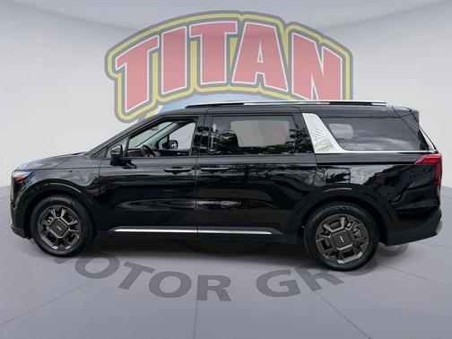 Aurora Black Pearl 2025 Kia Carnival Hybrid SX