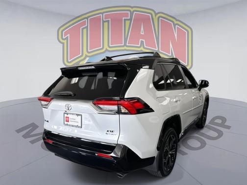 2025 Toyota RAV4 Hybrid SE