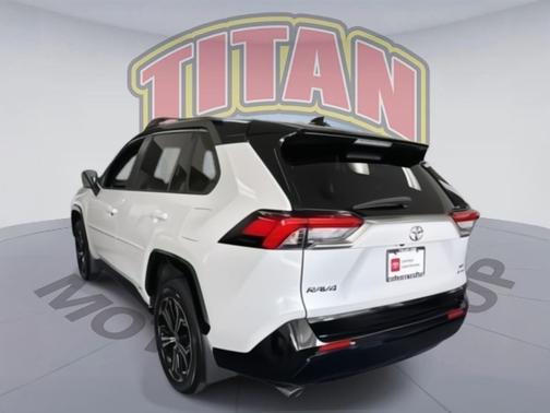 2025 Toyota RAV4 Hybrid SE