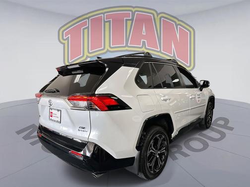 2025 Toyota RAV4 Hybrid SE