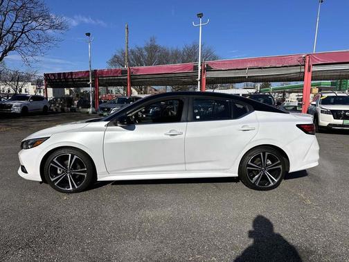 2022 Nissan Sentra SR