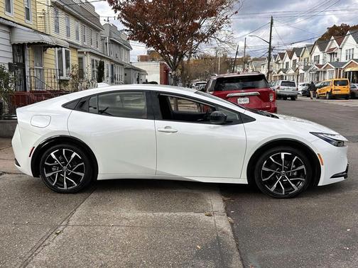 2024 Toyota Prius Prime XSE