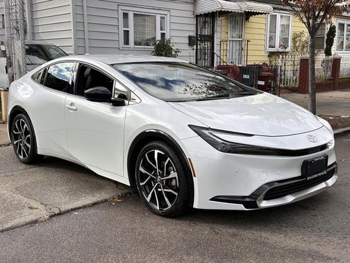 2024 Toyota Prius Prime XSE