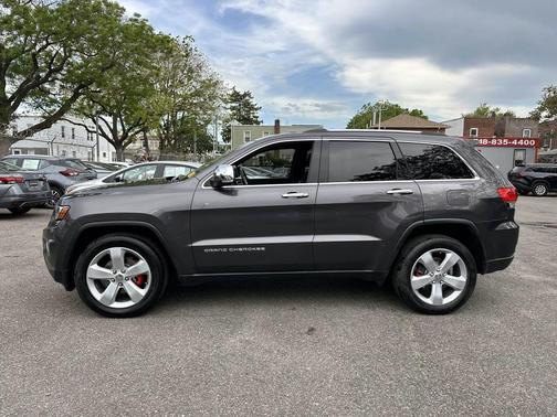 Granite Crystal Metallic Clearcoat 2015 Jeep Grand Cherokee Limited
