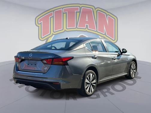2021 Nissan Altima 2.5 SV