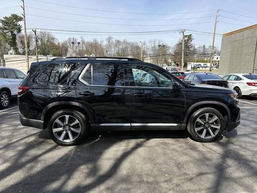 2024 Honda Pilot Elite