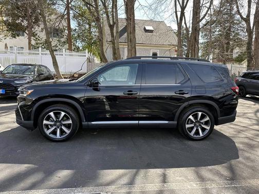 2024 Honda Pilot Elite