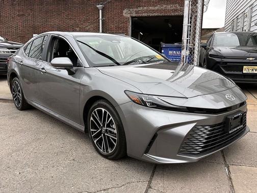 2025 Toyota Camry XLE