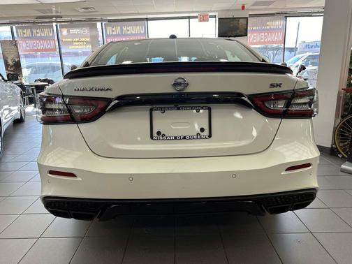 2022 Nissan Maxima SR Xtronic CVT