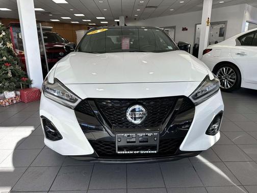 2022 Nissan Maxima SR Xtronic CVT
