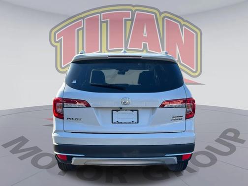 2021 Honda Pilot Touring 8-Passenger