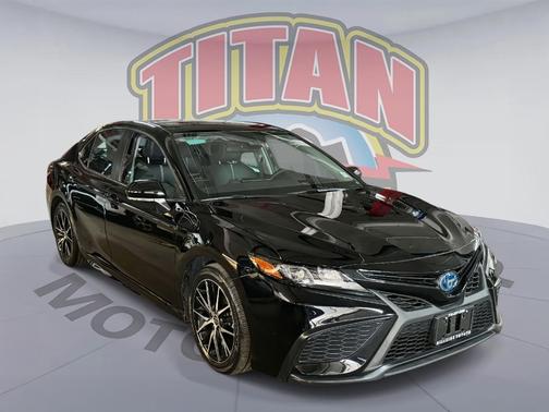 2023 Toyota Camry Hybrid SE