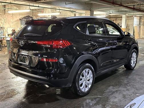 2021 Hyundai TUCSON Value