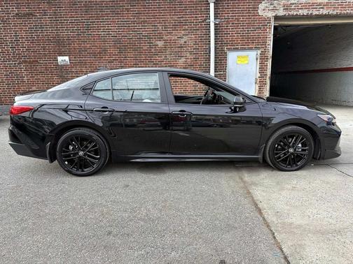 Midnight Black Metallic 2025 Toyota Camry SE