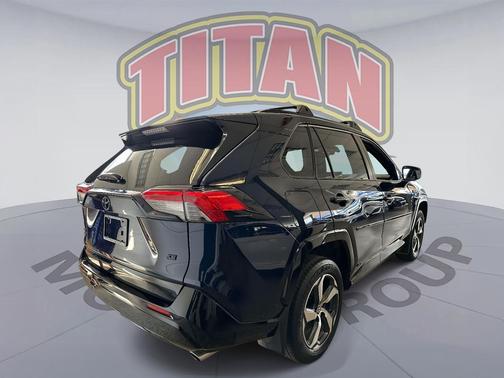 2023 Toyota RAV4 Prime SE