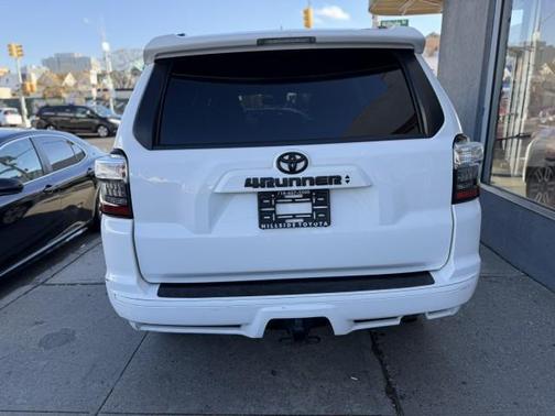 2022 Toyota 4Runner TRD Sport