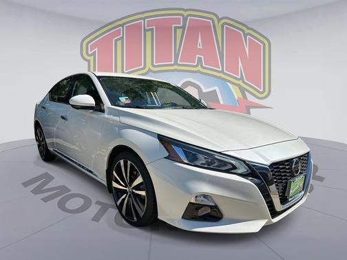 2019 Nissan Altima 2.5 Platinum