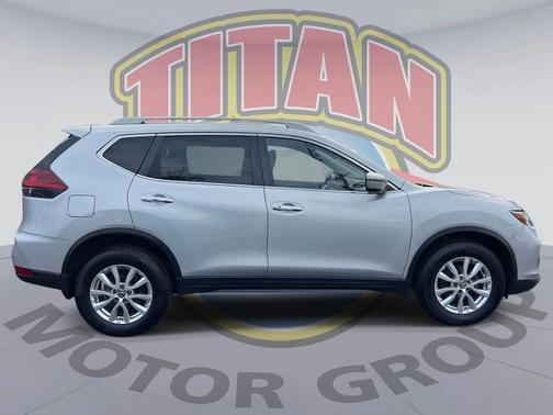 2020 Nissan Rogue SV
