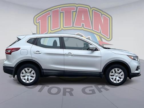 2020 Nissan Rogue Sport S