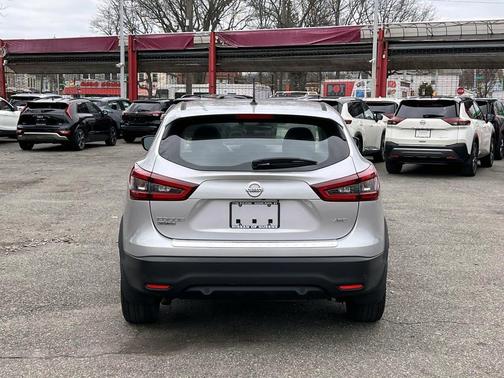 2020 Nissan Rogue Sport S