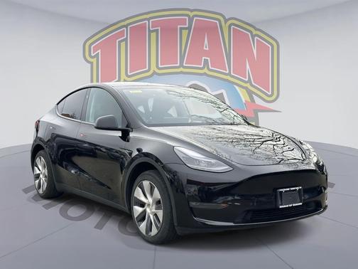 2023 Tesla Model Y Long Range Dual Motor All-Wheel Drive