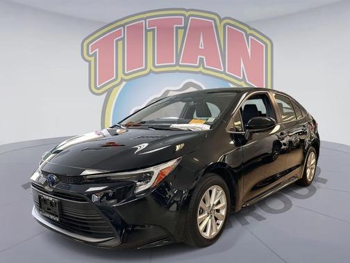 2025 Toyota Corolla Hybrid LE